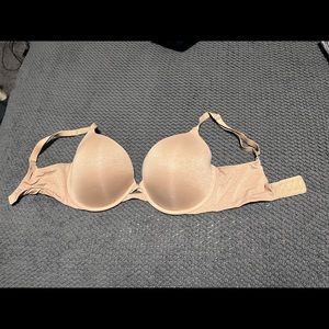 Victoria’s Secret bra